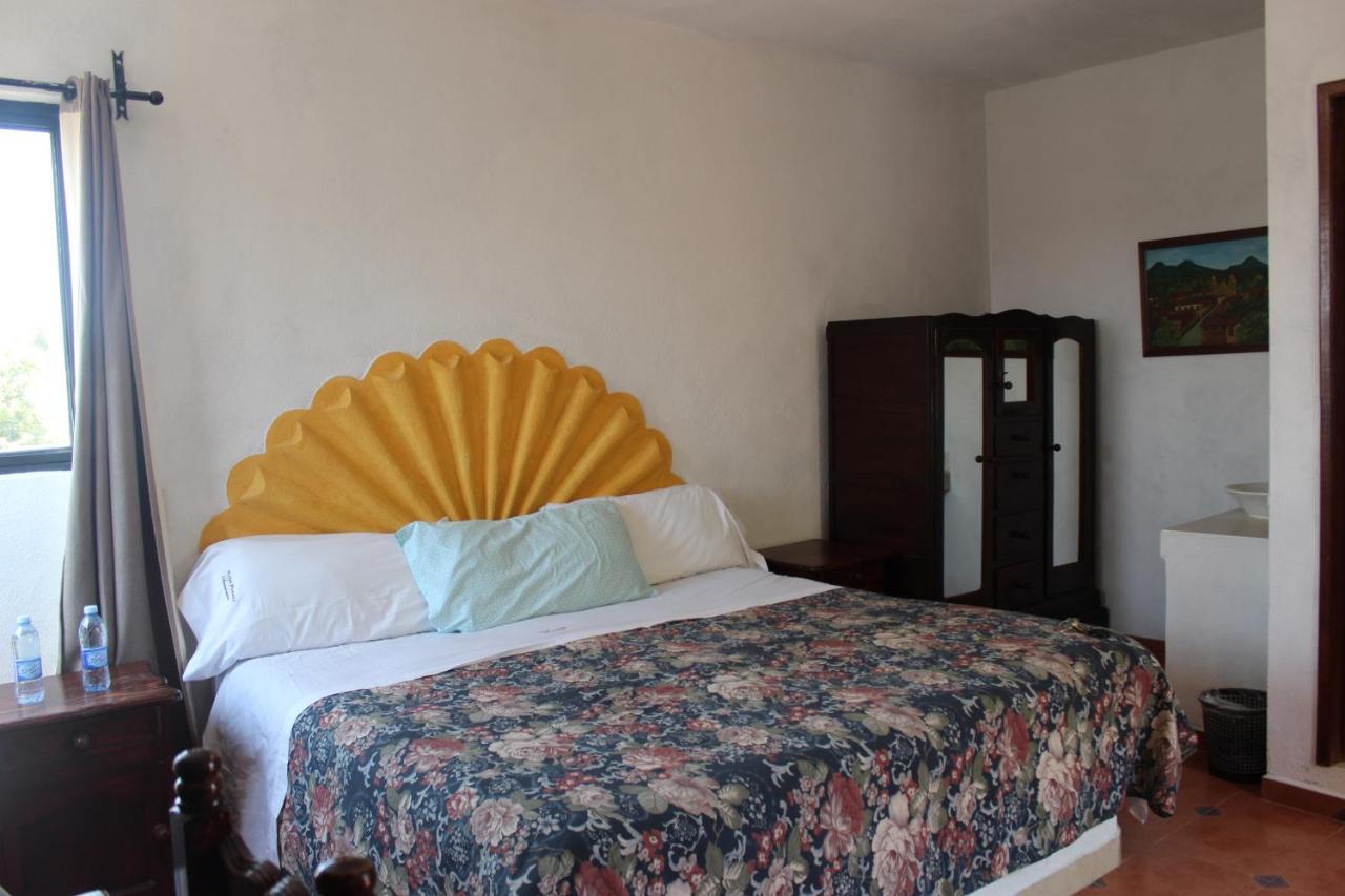 Hotel Posada Chamacuero Comonfort 外观 照片