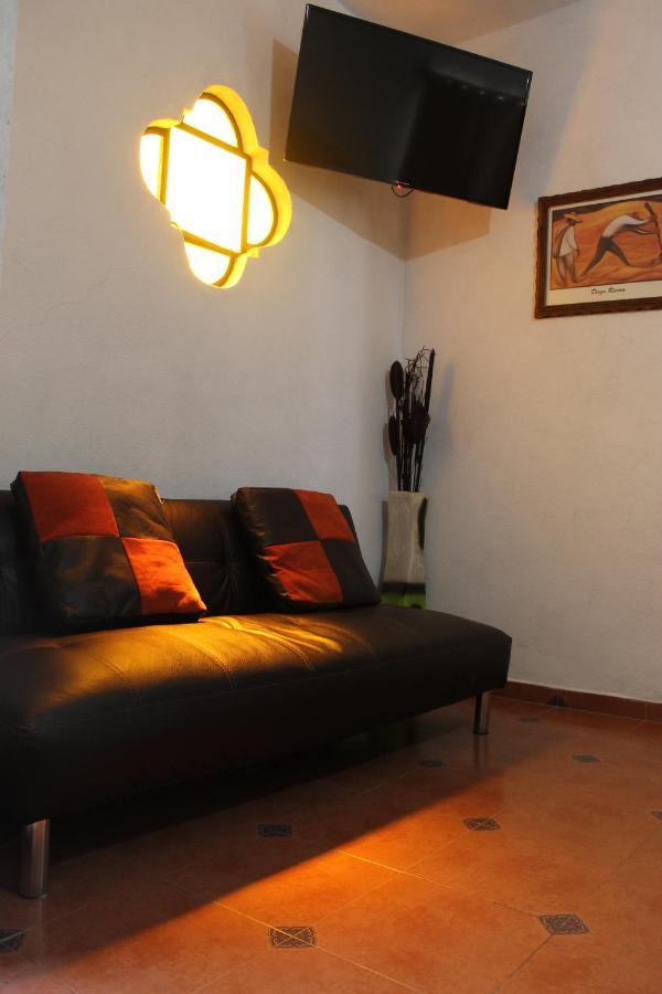 Hotel Posada Chamacuero Comonfort 外观 照片