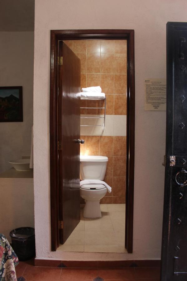 Hotel Posada Chamacuero Comonfort 外观 照片